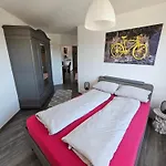 아파트 Deluxapartment